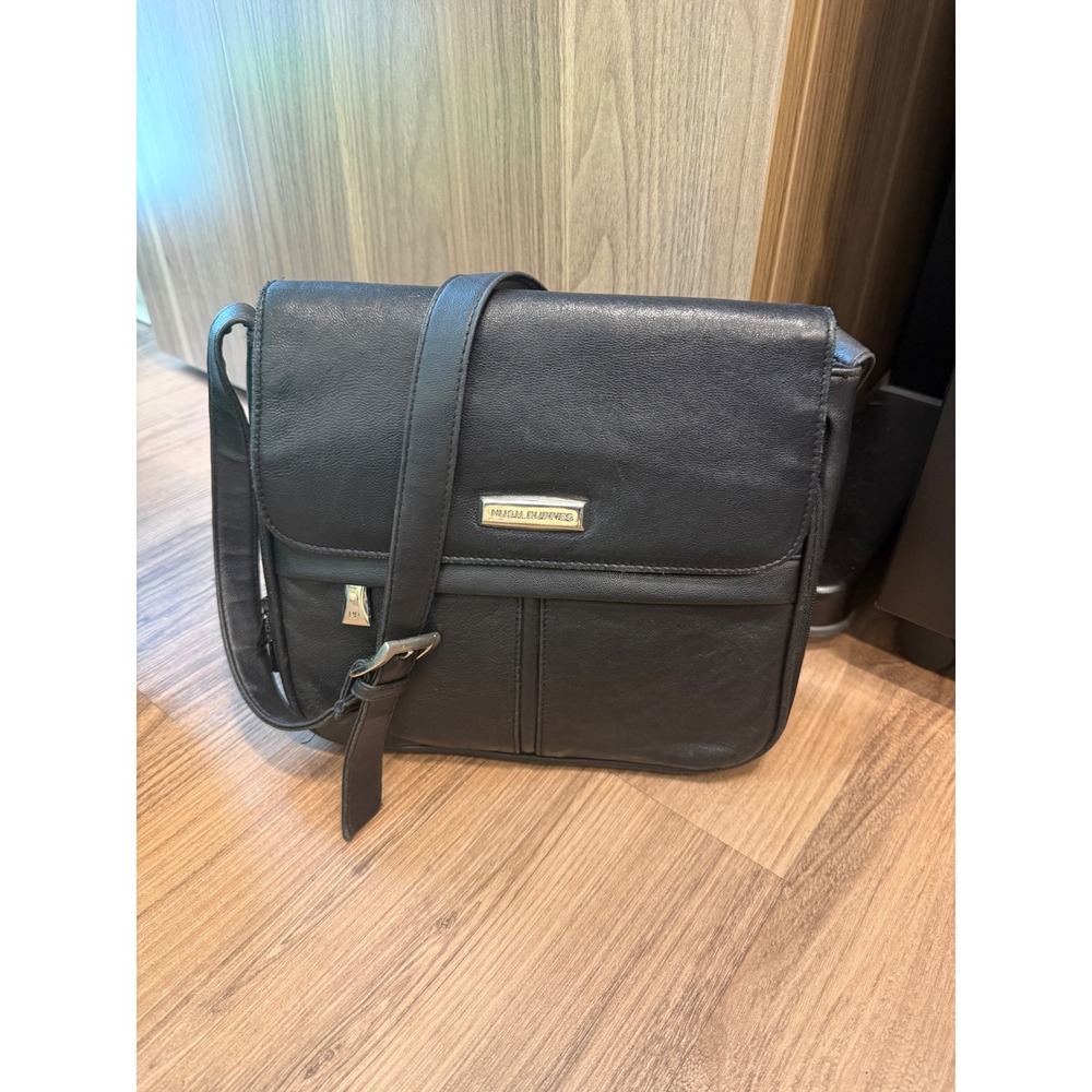 Hush Puppies Black Leather Shoulder Bag Adjustable Strap Flap Top